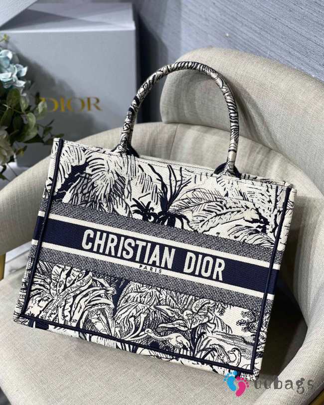 Dior Book Tote Black Jungle Embroidery Bag 41cm - 1