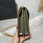 YSL Cassandra Monogram Bag in Box leather and Suede green - 2