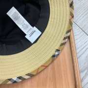 Burberry round hat  - 4