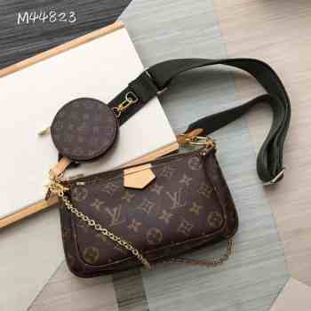 LV Multi Pochette Accessoires Monogram Green Strap M44823