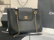 Chanel shopping bag V quilter black leather  - 1