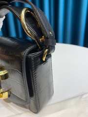 Chloe mini C bag in black - 2