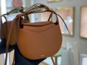 Chloe kiss purse in small grain calfskin brown - 2