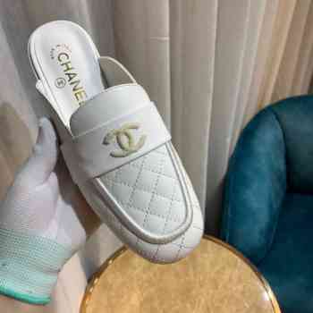 Chanel shoes white