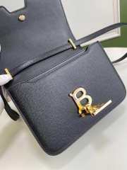 Burberry TB crossbody bag 21cm in black - 2