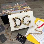 D&G Nappa leather DG Girls shoulder bag in white - 1