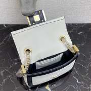 Fendi baguette chain white leather bag 19cm 8BR783 - 5