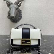 Fendi baguette chain white leather bag 19cm 8BR783 - 1