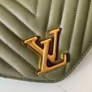 Louis Vuitton New Wave Multi Pochette in Green M56461 - 6