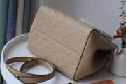 Louis Vuitton Fold Tote MM Monogram in Beige M45409 - 4