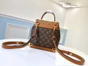 LV Dauphine MM Backpack M44391 - 3