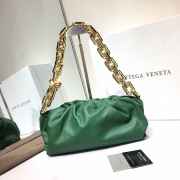 Bottega Veneta The Chain Pouch green shoulder bag - 5