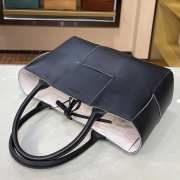 Bottega Veneta Intrecciato lamp skin tote black bag 609175 - 4