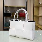 Bottega Veneta Intrecciato lamp skin tote white bag 609175 - 2