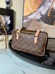 LV Monogram Cite MM M51182 27CM - 3