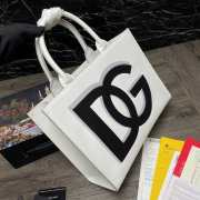 Dolce & Gabbana Beatrice leather tote bag white - 3