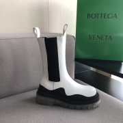 Bottega Veneta Boots in white/black - 3