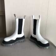 Bottega Veneta Boots in white/black - 2