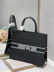 Dior tote book in black leather 41cm - 5