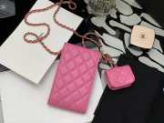 Chanel air pod phone case pink - 3