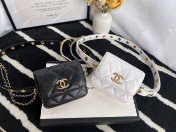 Chanel belt black / white 