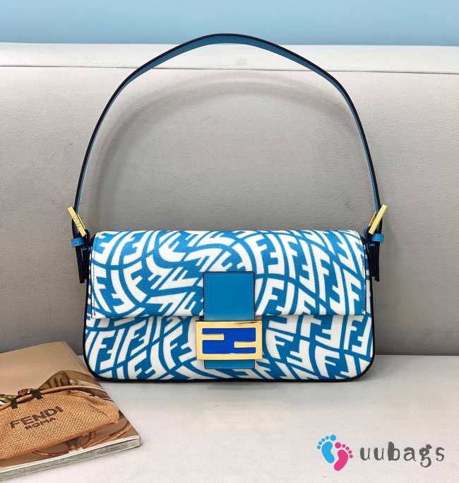 Fendi Baguette 1997 Blue glazed canvas bag 28x13.5x6cm - 1