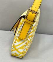 Fendi Baguette 1997 yellow glazed canvas bag 28x13.5x6cm - 4