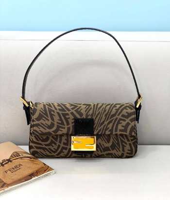 Fendi Baguette 1997 brown glazed canvas bag 28x13.5x6cm