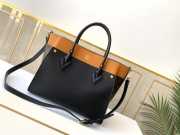 Louis Vuitton On My Side MM in black M53823 - 3