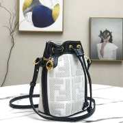 Fendi Mon Tresor white leather bag - 4