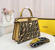 Fendi Peekaboo ICU yellow  tote bag 33cm - 2