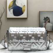 Fendi Baguette Silver leather bag 26cm - 6