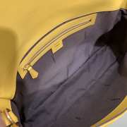 Fendi Baguette yellow leather bag 32cm - 3