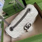 GG Marmont matelasse in white leather small bag  - 2