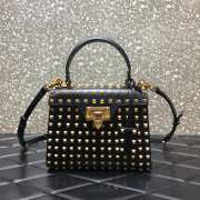 Valentino Garavani Rockstud Alcove black tote bag - 1