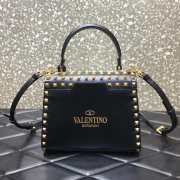 Valentino Garavani Rockstud Alcove black tote bag - 3