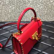 Valentino Garavani Rockstud Alcove red leather tote bag - 5