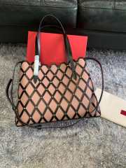 Valentino Garavani Beehive tote bag - 6