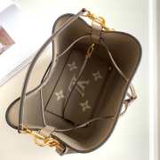 Louis Vuitton Neonoe MM Monogram Leather M45555 - 6