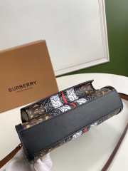 Burberry large B monogram pocket bag  - 5