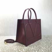 Valentino Leather Vlogo Walk Tote Bag in Red - 2