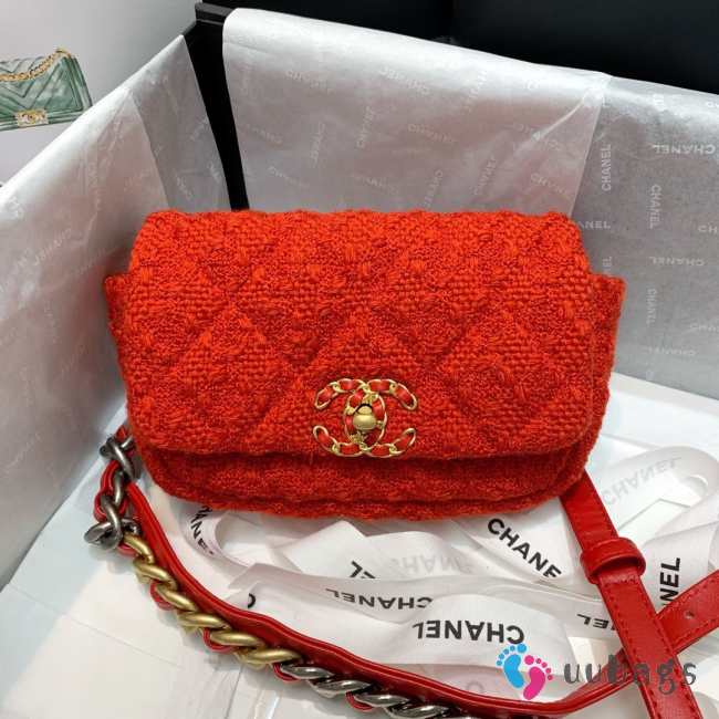 Chanel NO 19 red crossbody 20cm - 1