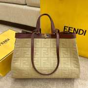 Fendi FF Peekaboo X-tote bag in yellow 41cm - 1