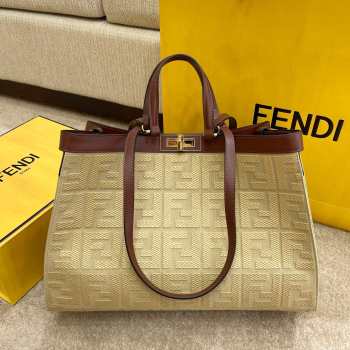 Fendi FF Peekaboo X-tote bag in yellow 41cm