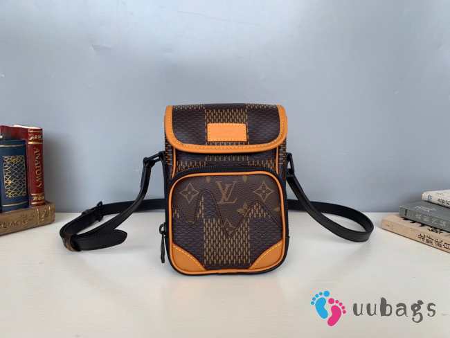 LV Nano Amazone Messenger N40357 19CM - 1