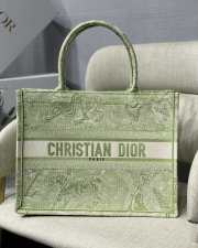 Dior book tote green embroided bag 36cm - 1