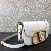 VALENTINO Garavani Medium White Shoulder Bag - 2