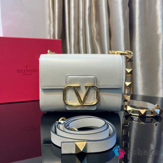 Valentino Garavani Stud Sign white bag - 1