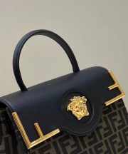 Fendi x Versace Bag 25x15x22cm - 6