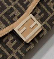 Fendi Baguette Soft Trunk Box bag 21.5cm - 2